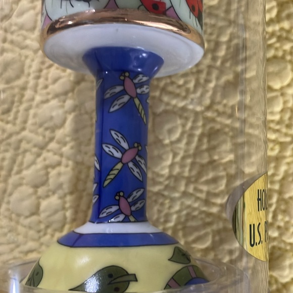 KINGSBRIDGE INTERNATIONAL , INC Accents Postage Stamp Holder Hand Painted 24k Gold Accents